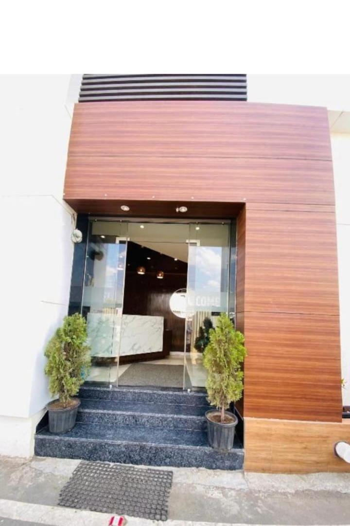 Hotel Shree Sai Shirdi Exterior photo